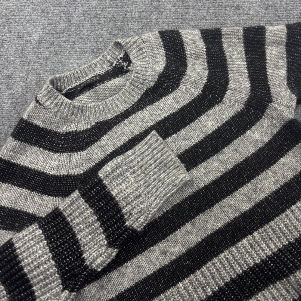Banana Republic Sweater Medium Gray Black Striped Wool Blend Crewneck Women's